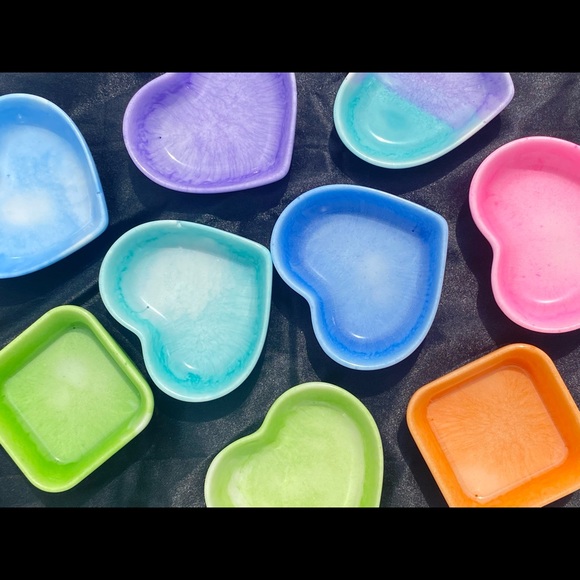 Tie Dye Jewelry Dishes / Square and Heart Shaped Trays / Handmade Pastel Dish - Picture 11 of 17